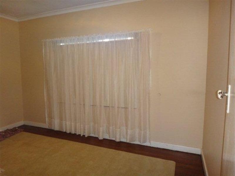 27 Lock Street, Narrogin WA 6312