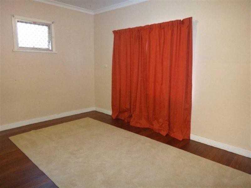 27 Lock Street, Narrogin WA 6312