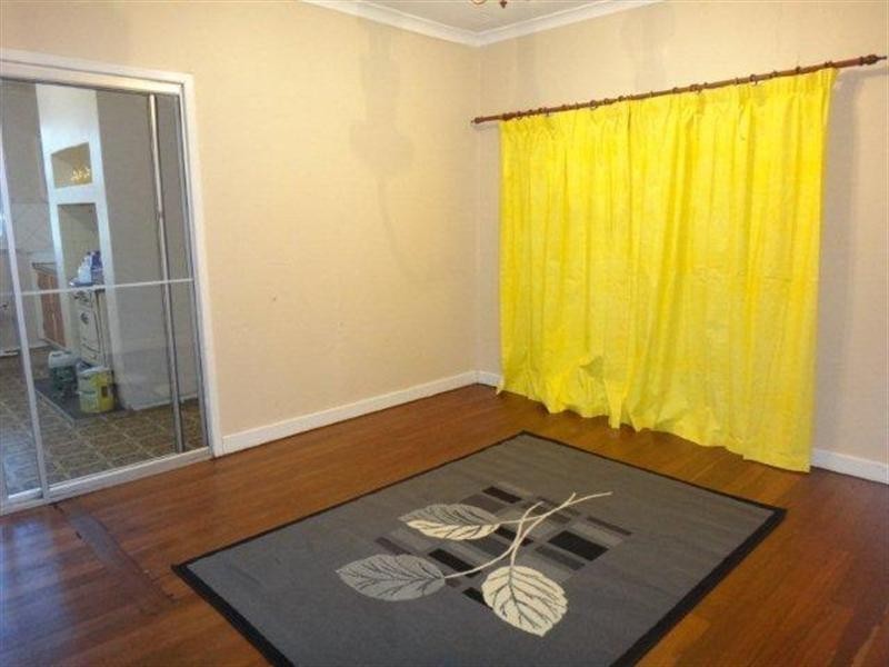 27 Lock Street, Narrogin WA 6312