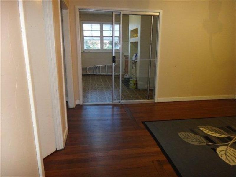 27 Lock Street, Narrogin WA 6312