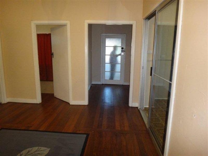 27 Lock Street, Narrogin WA 6312