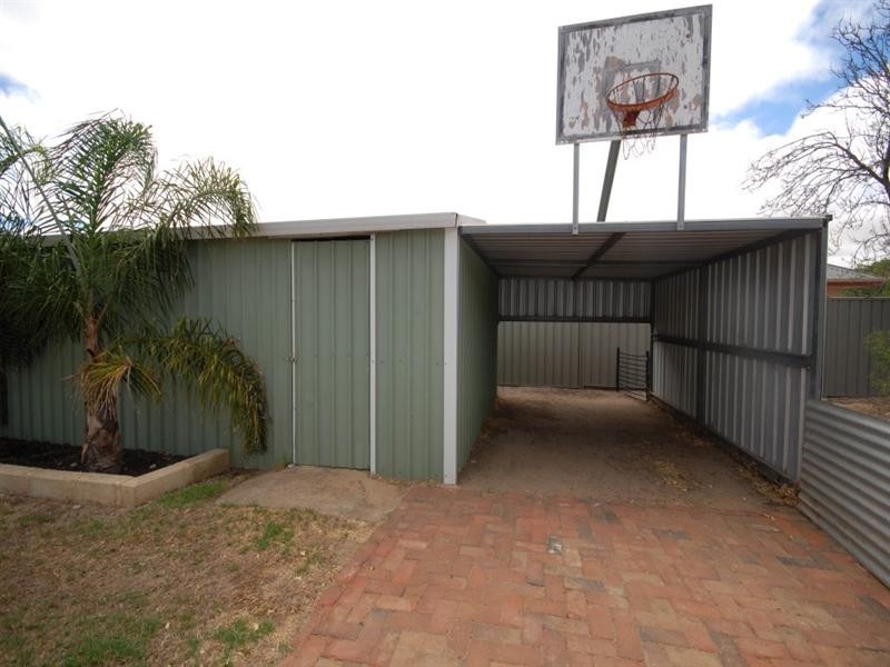 59 Clayton Road, Narrogin WA 6312