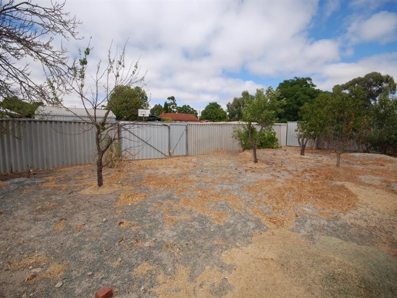 59 Clayton Road, Narrogin WA 6312