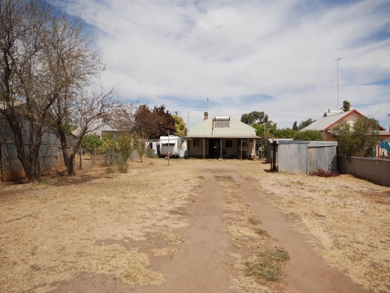 39 Doney Street, Narrogin WA 6312