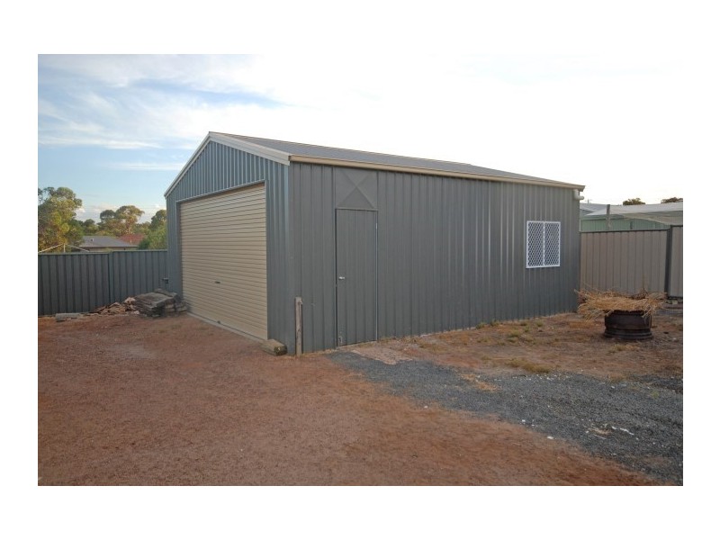 43 Furnival Street, Narrogin WA 6312