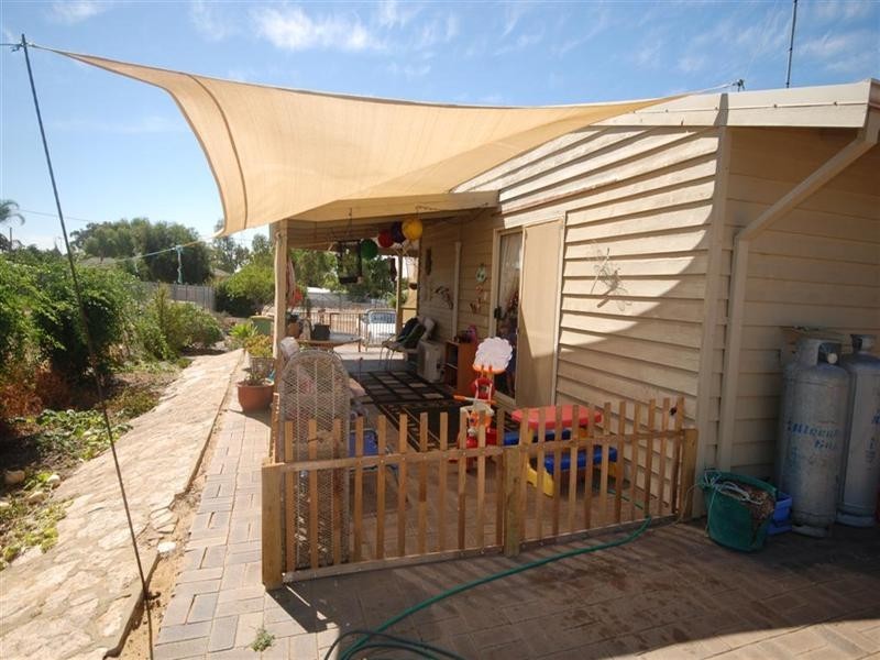 11 Eliot Street, Pingelly WA 6308