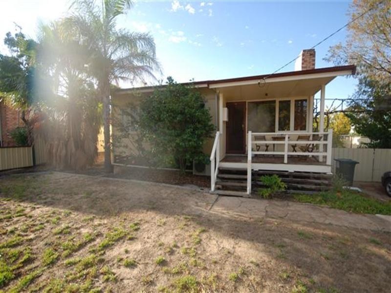 16 Andrews Street, Narrogin WA 6312