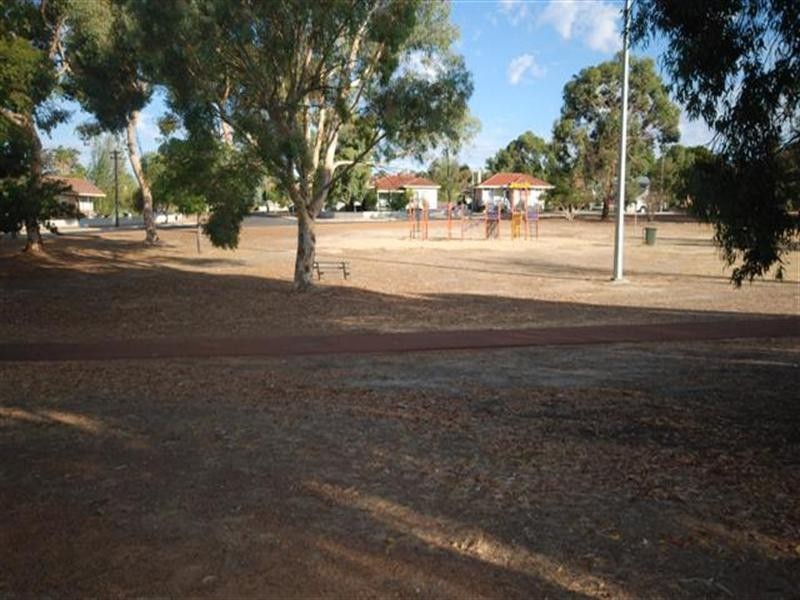 16 Andrews Street, Narrogin WA 6312