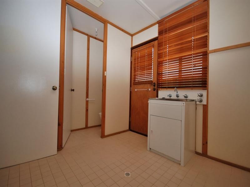 16 Fry Street, Williams WA 6391