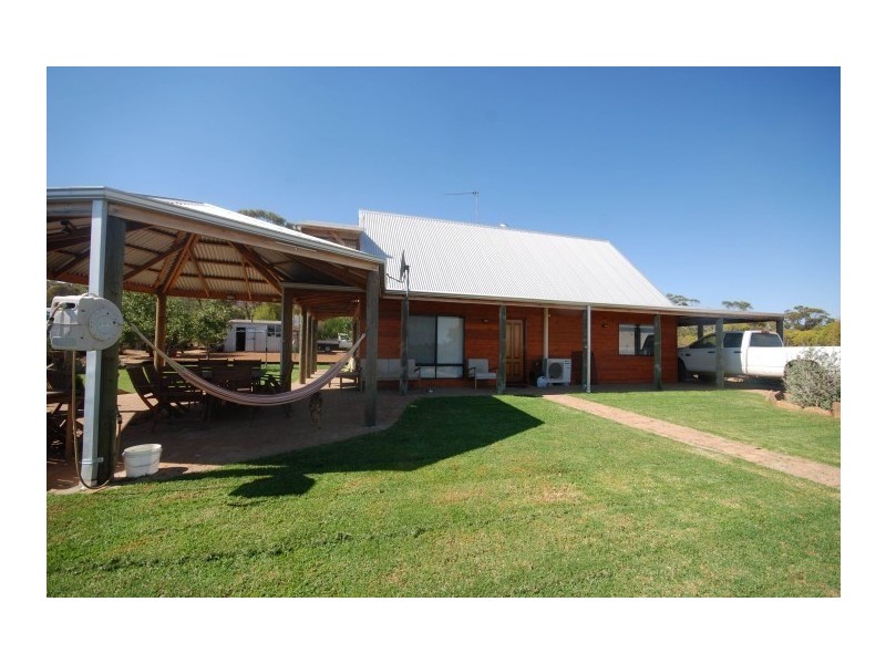 42 Lavender Street, Williams WA 6391