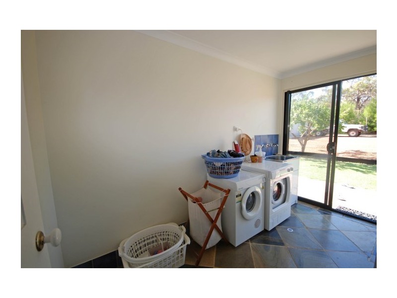 42 Lavender Street, Williams WA 6391