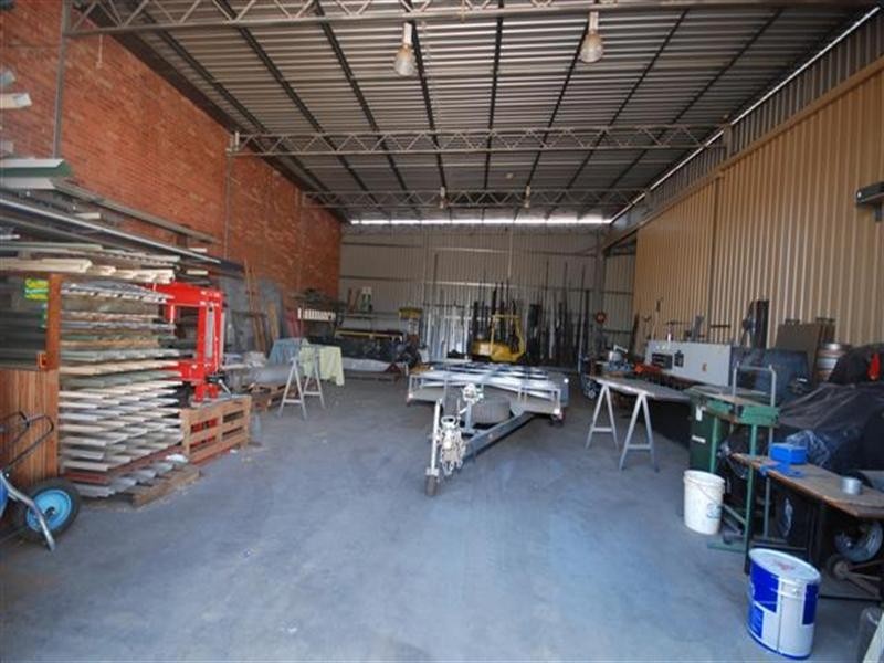 1 Grant Street, Narrogin WA 6312