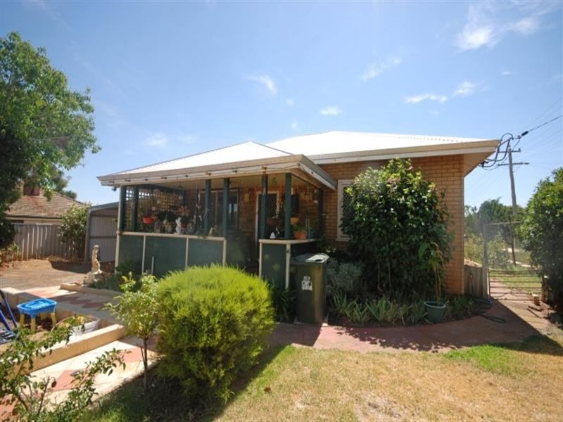 59 Doney Street, Narrogin WA 6312