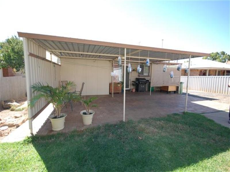82 Bannister Street, Narrogin WA 6312