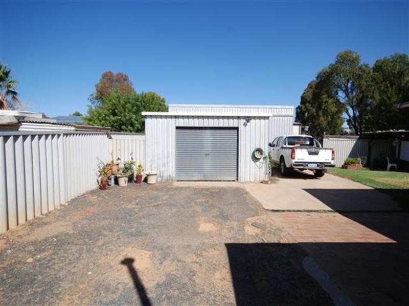 82 Bannister Street, Narrogin WA 6312