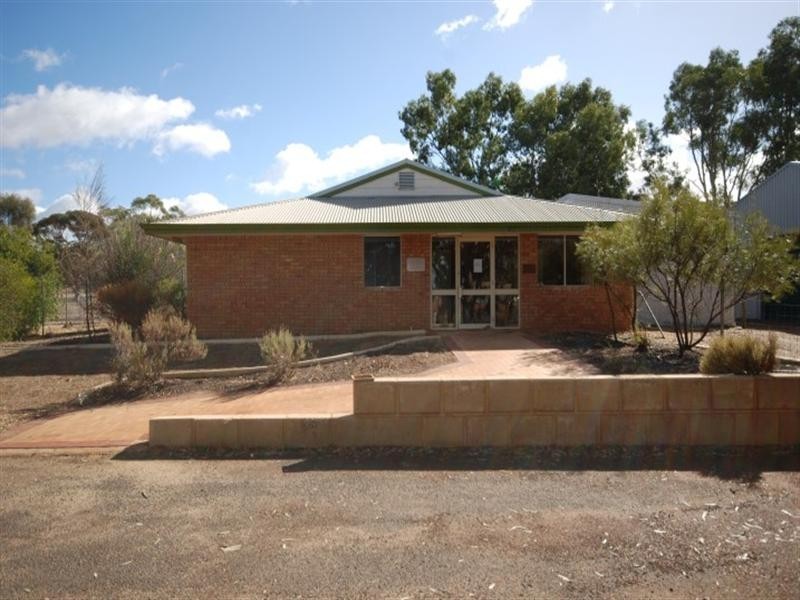 200 Earl Street, Hillside WA 6312