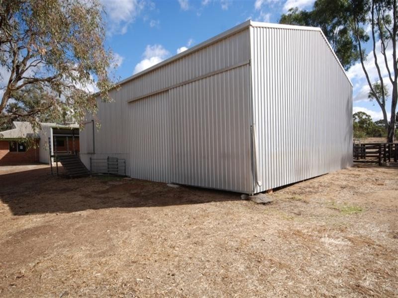 200 Earl Street, Hillside WA 6312