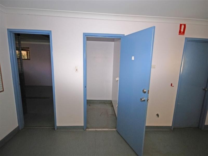 200 Earl Street, Hillside WA 6312