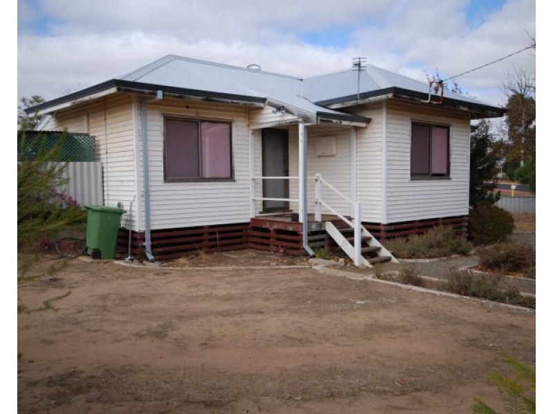 68 Fox Street, Narrogin WA 6312