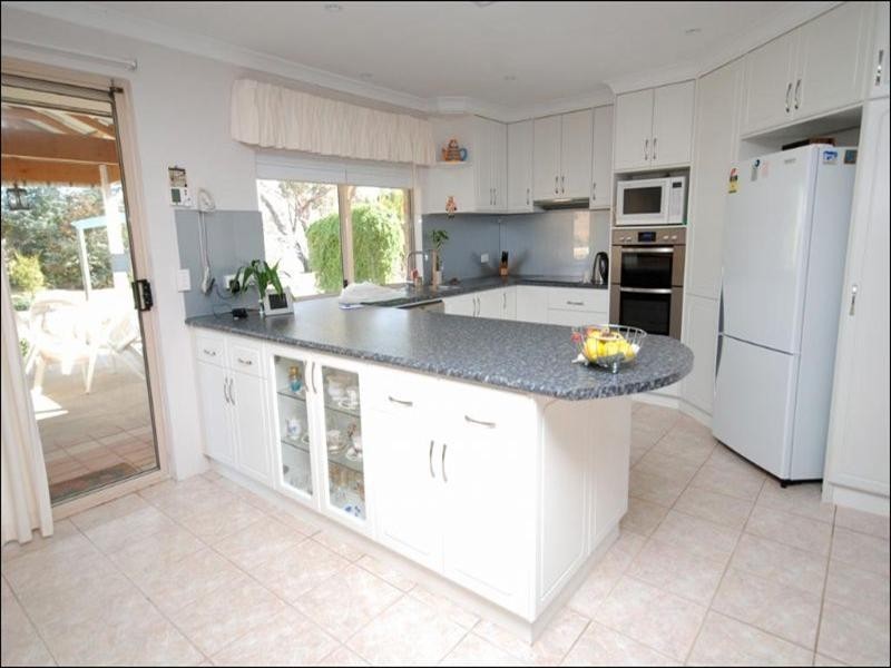 42 Corrie Street, Cuballing WA 6311