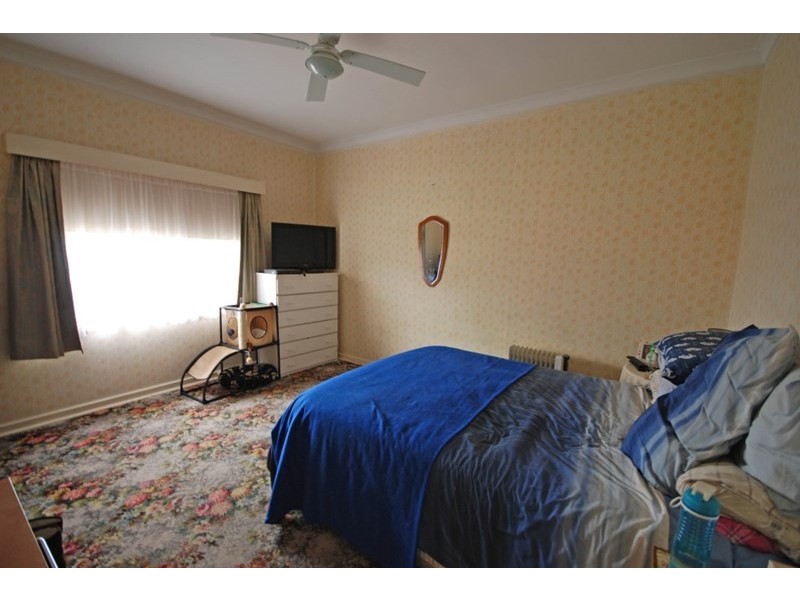 33 Grant Street, Narrogin WA 6312