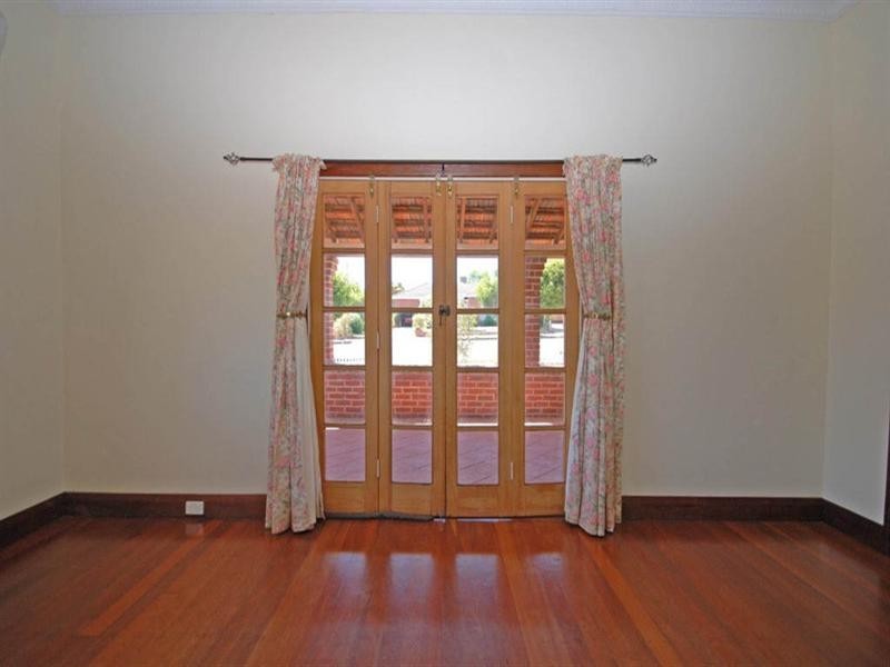 12 Ware Street, Wagin WA 6315