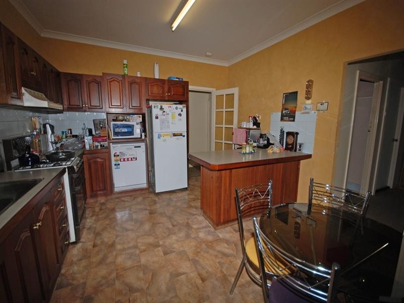 21 Gray Street, Narrogin WA 6312