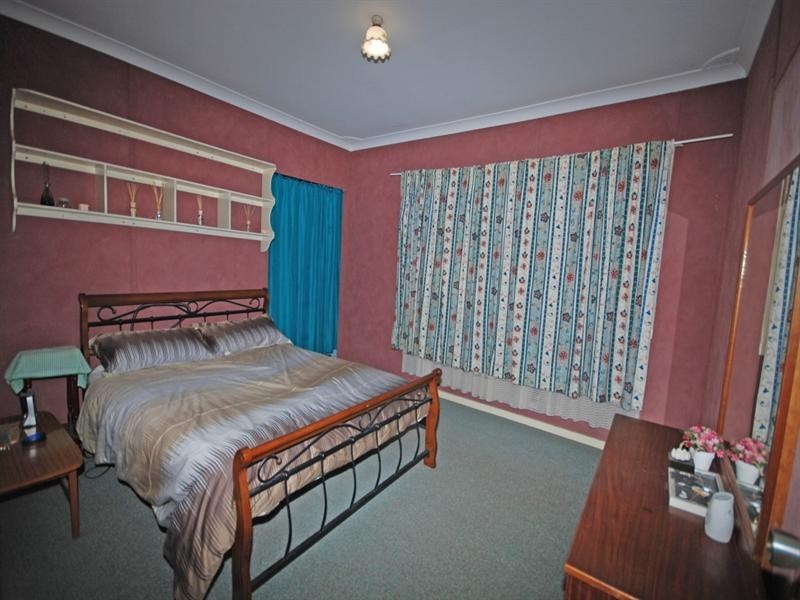 21 Gray Street, Narrogin WA 6312