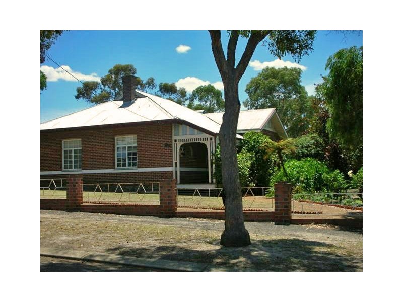 44 Falcon Street, Narrogin WA 6312