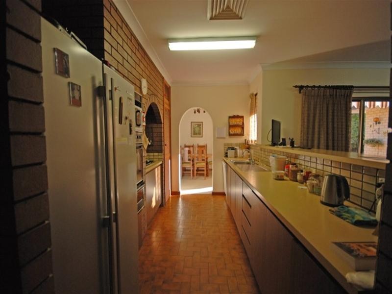 18 and 20 Lewis Street, Narrogin WA 6312