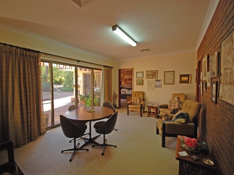 18 and 20 Lewis Street, Narrogin WA 6312