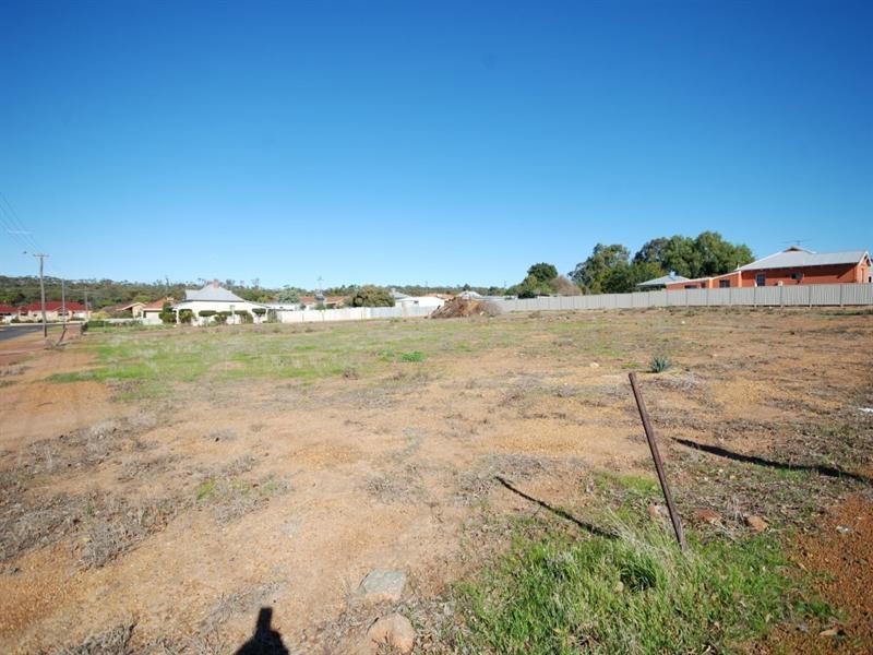 24 Glyde Street, Narrogin WA 6312