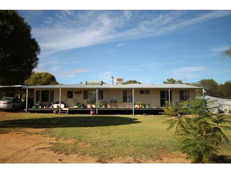 113 Clifford Street, Cuballing WA 6311