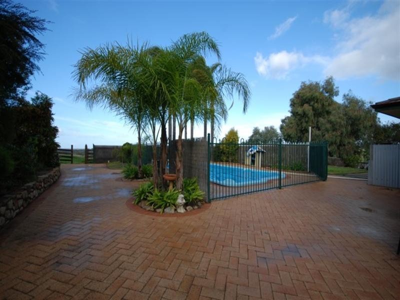 287 Graham Road, Narrogin WA 6312