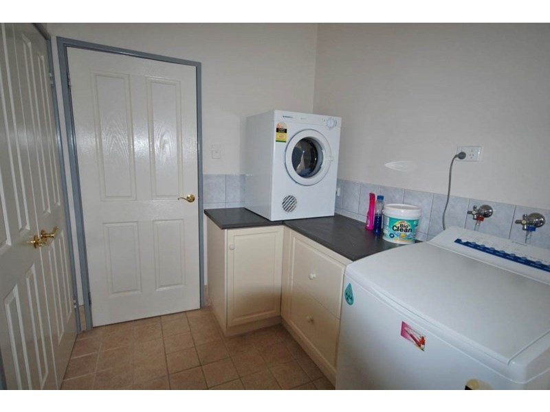 14 Hough Street, Narrogin WA 6312