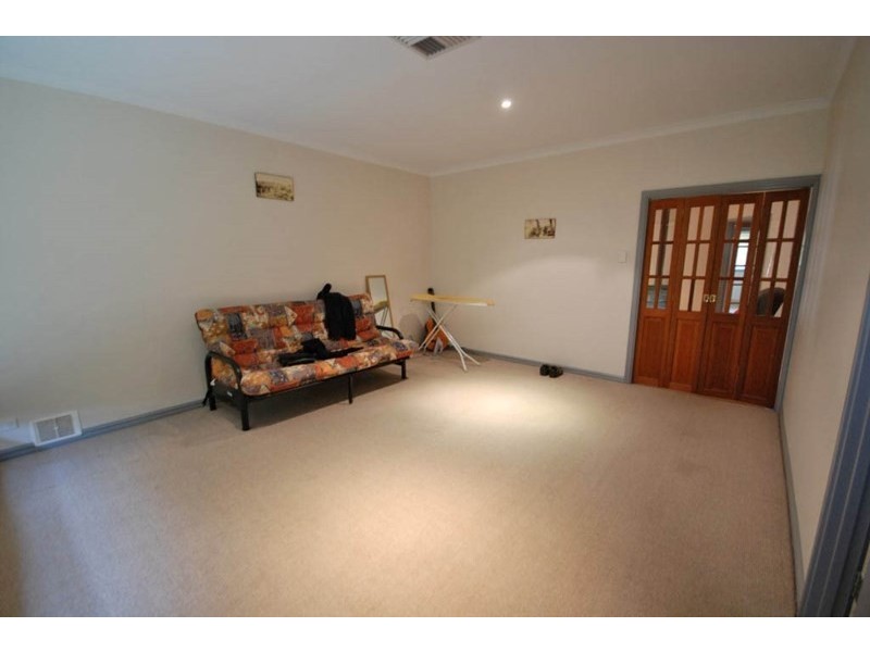 14 Hough Street, Narrogin WA 6312