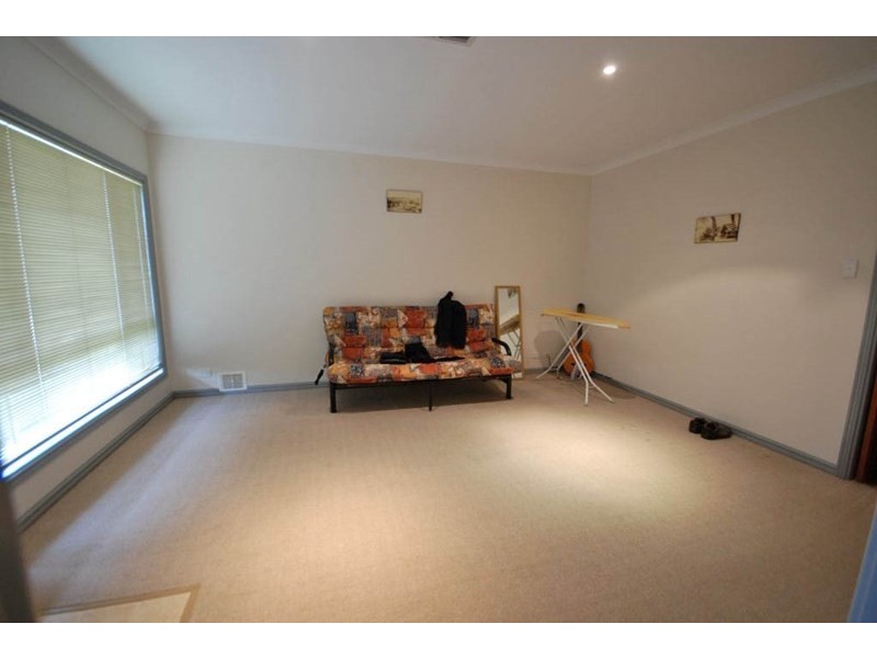 14 Hough Street, Narrogin WA 6312