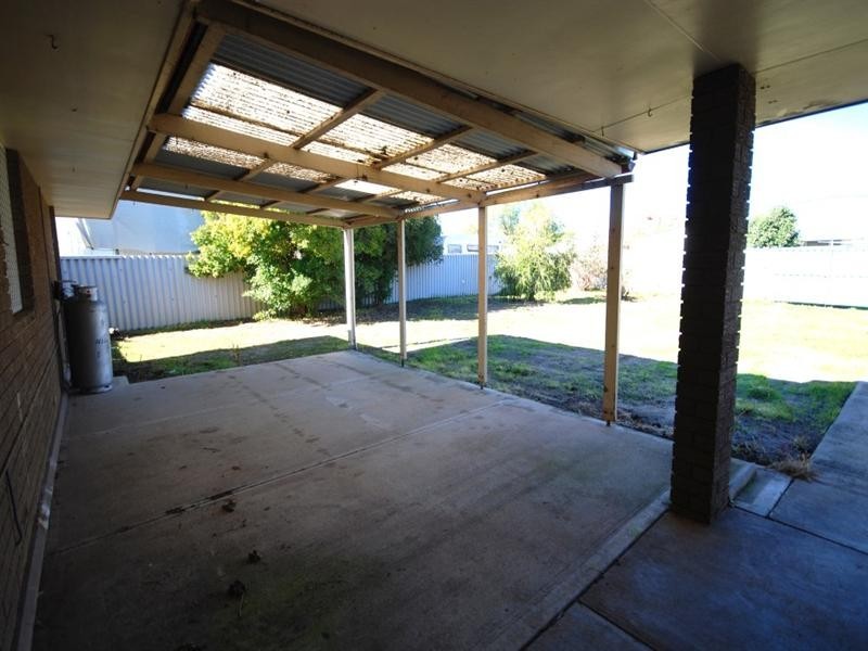 20 Fox Street, Narrogin WA 6312