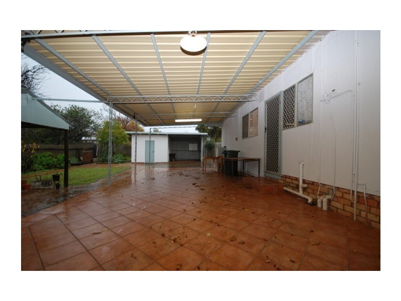 7 Sydney Hall Way, Narrogin WA 6312