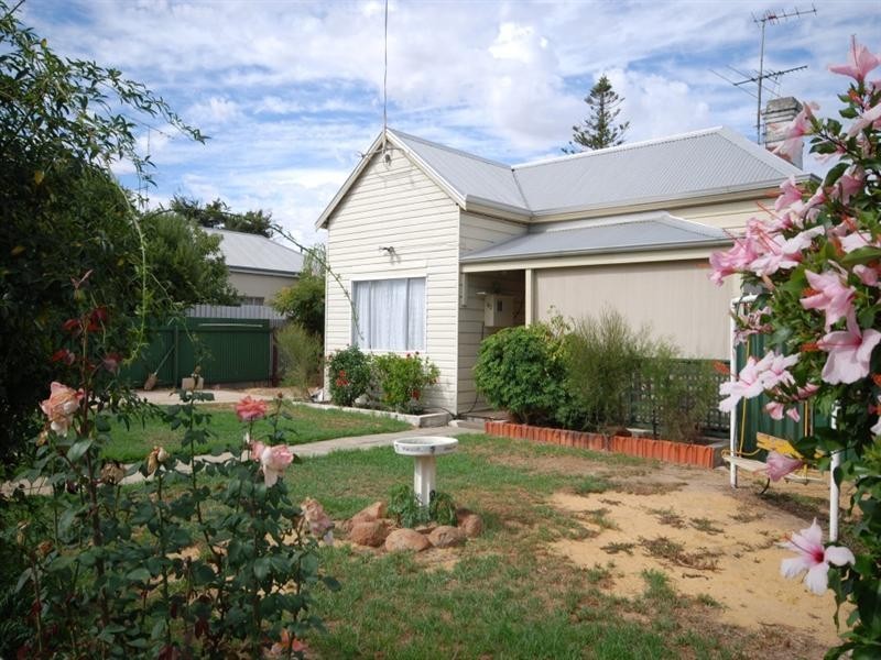 43 Garfield Street, Narrogin WA 6312