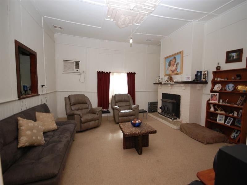 2 Strickland Street, Wagin WA 6315