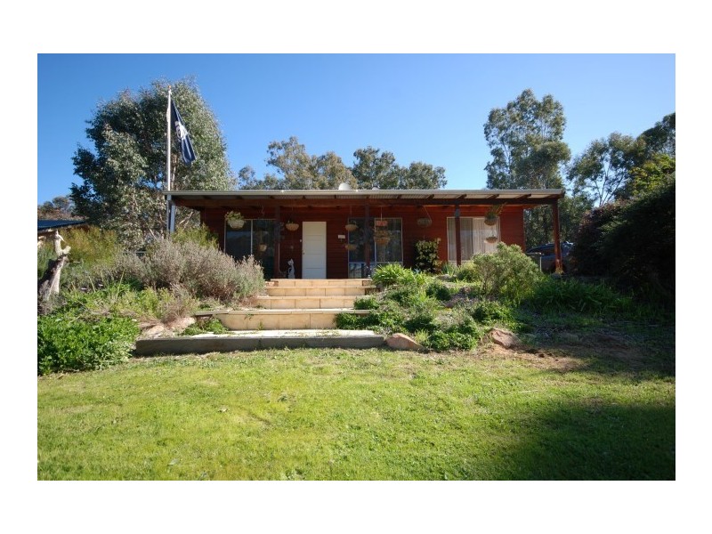 5 Hotham, Wandering WA 6308