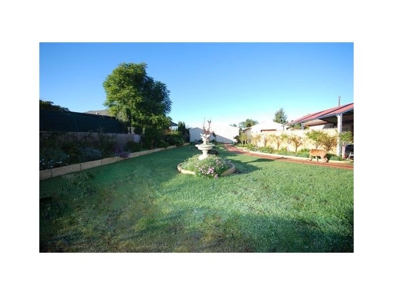 5 Burns Street, Narrogin WA 6312