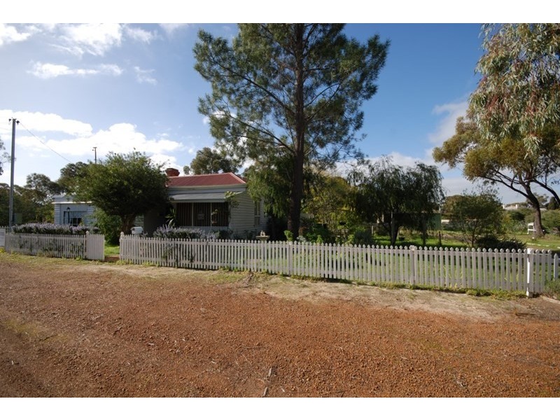 23 Unicorn Street, Wagin WA 6315
