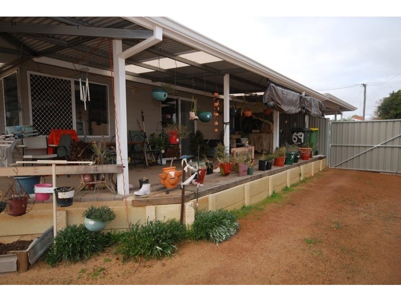 69 Fox Street, Narrogin WA 6312