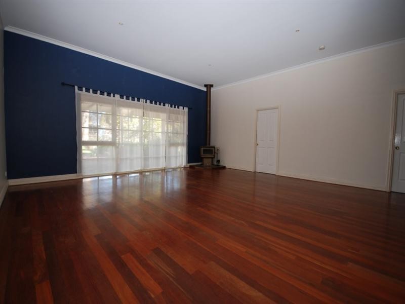 21 Williams Road, Narrogin WA 6312