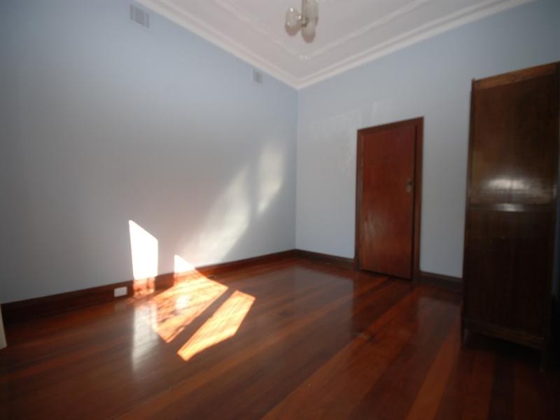 21 Williams Road, Narrogin WA 6312