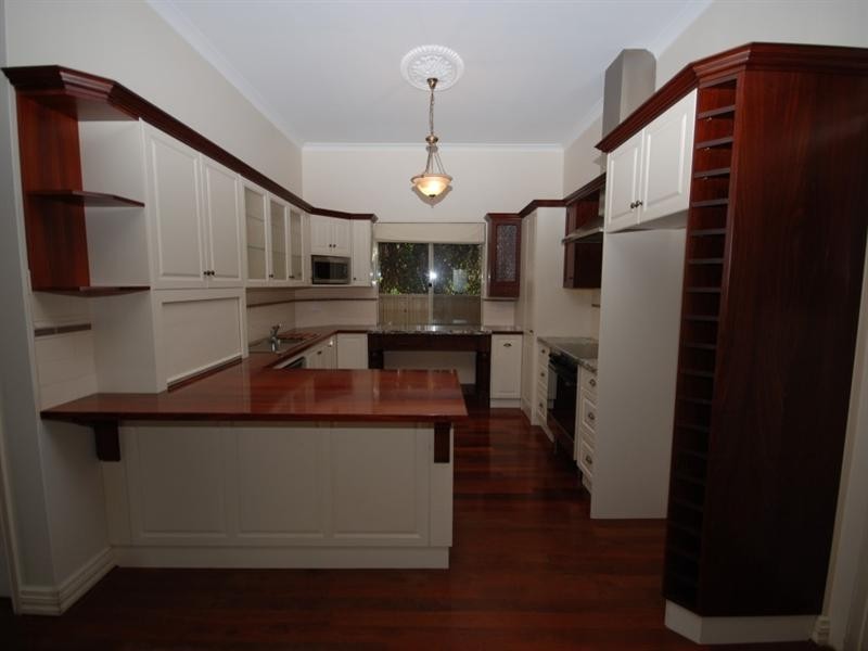 21 Williams Road, Narrogin WA 6312