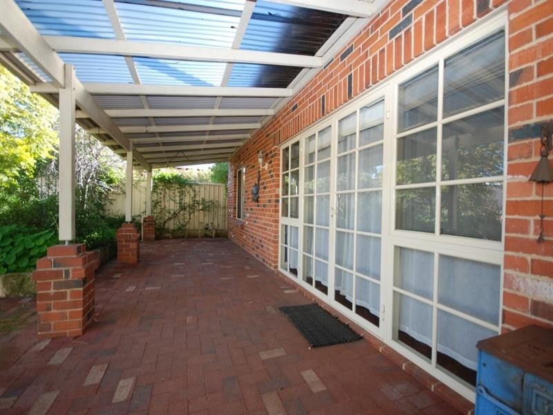 21 Williams Road, Narrogin WA 6312