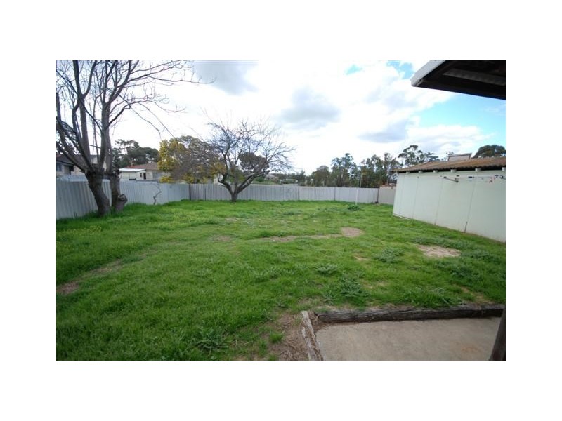 4 Andrews Street, Narrogin WA 6312